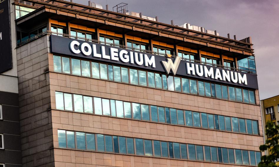 15 zarzutów dla 4 osób w aferze Collegium Humanum. Wśród podejrzanych były ambasador i były poseł