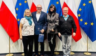 Canal+ uchwycił jego rozmowę. Niewinna wymiana zdań wywołała skandal! - SportoweFakty