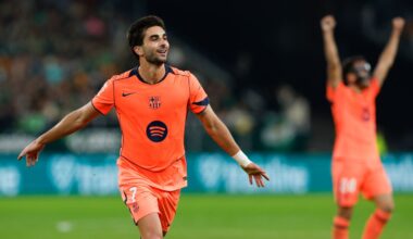 Osiem goli w meczu FC Barcelony. Rywal "Lewego" z hat-trickiem - SportoweFakty