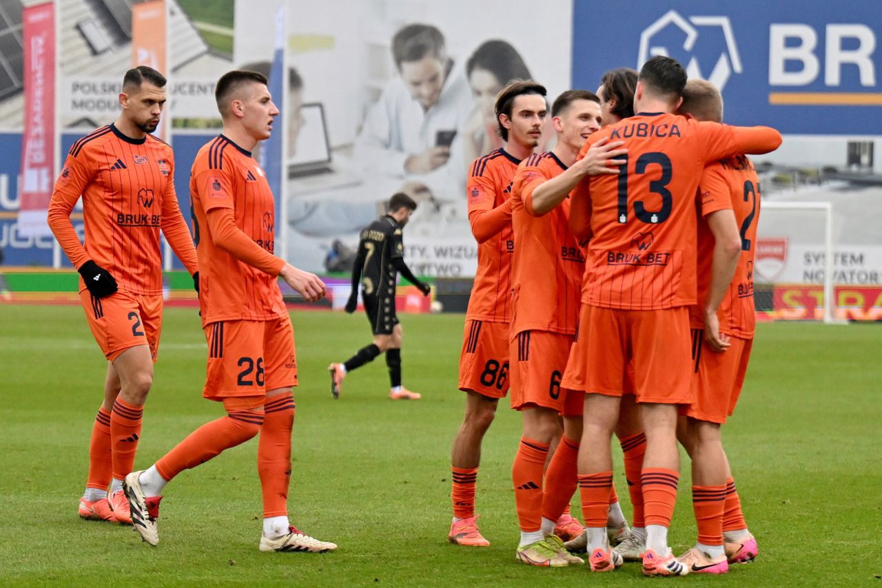 Olbrzymia sensacja w Niecieczy. Kompromitacja Jagiellonii Białystok