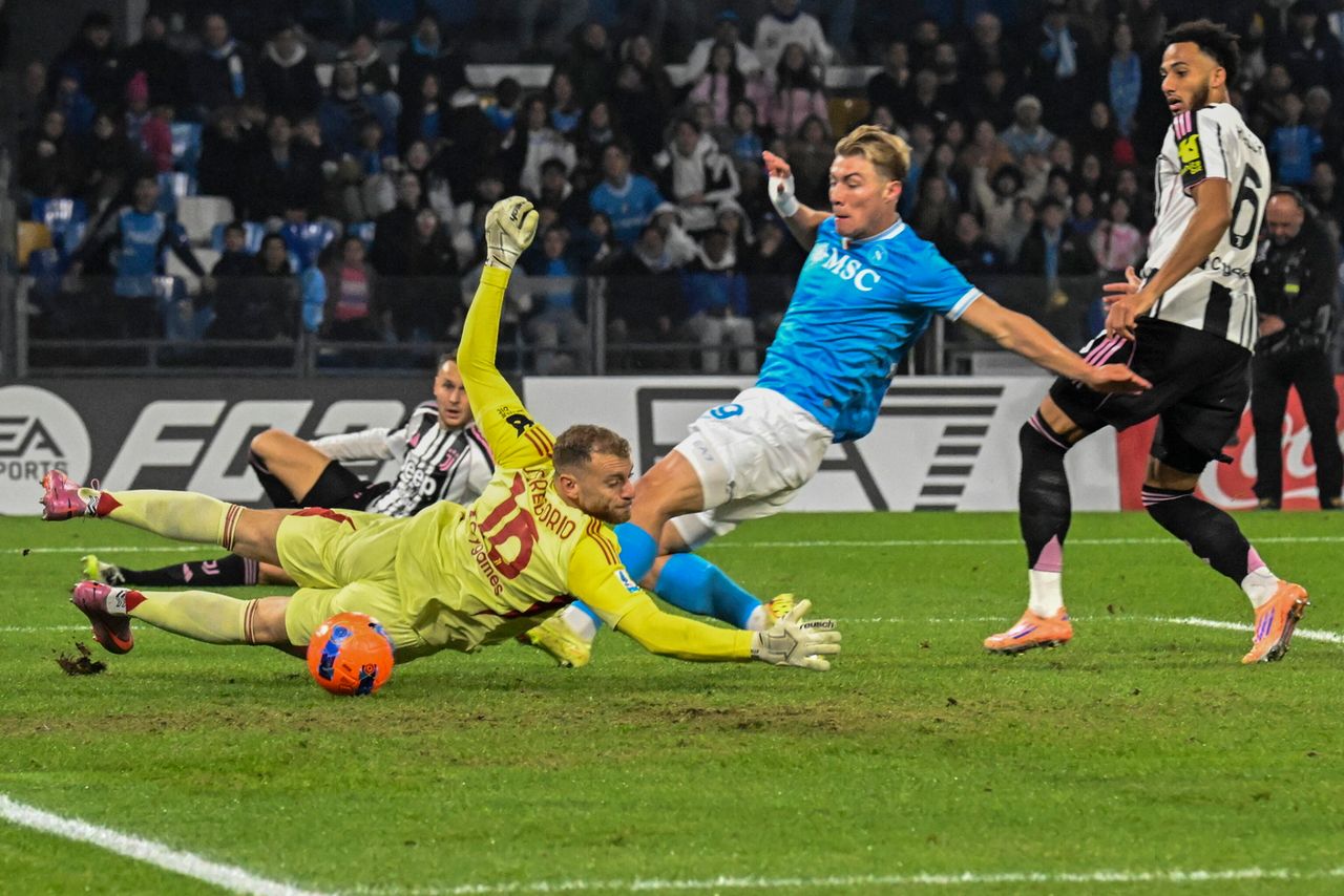 Prestiżowa bitwa dla Napoli. Juventus był bezradny
