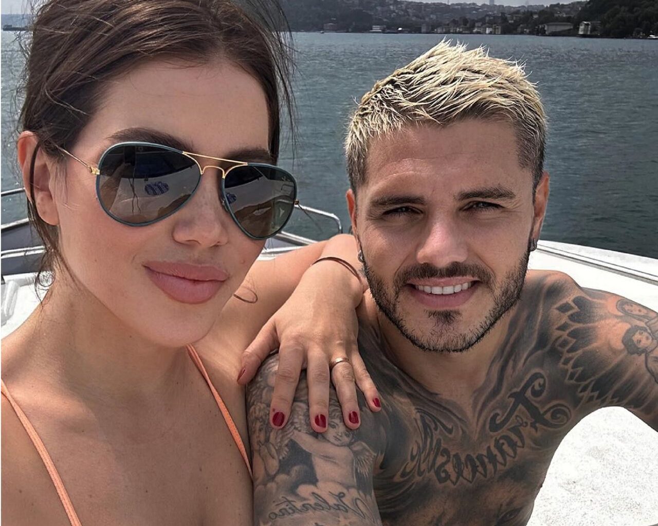 Rozwodzą się. Chce, żeby to ona płaciła alimenty