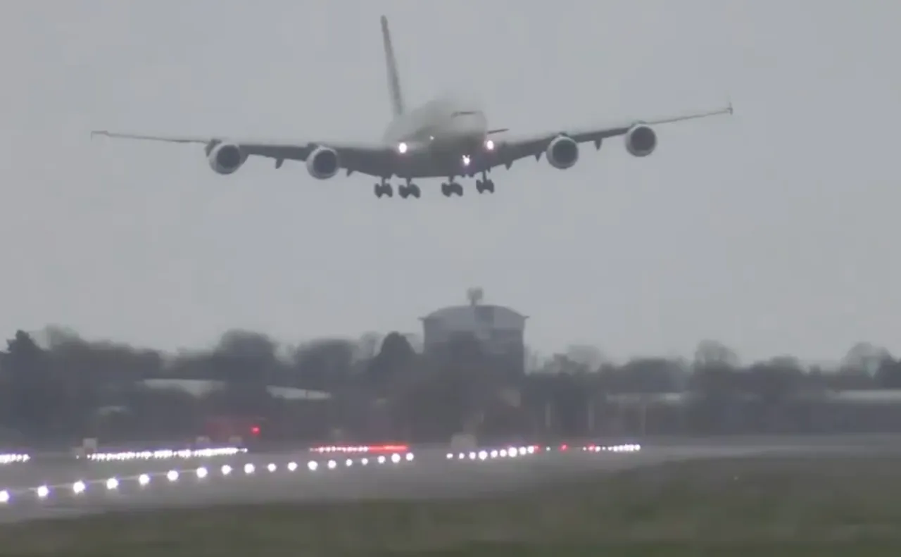 Chwile grozy przy lądowaniu. Wszystko się nagrało