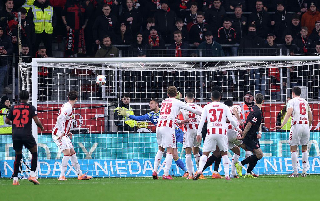 90 minut Kamińskiego. Gol skorpionem ożywił nudne derby