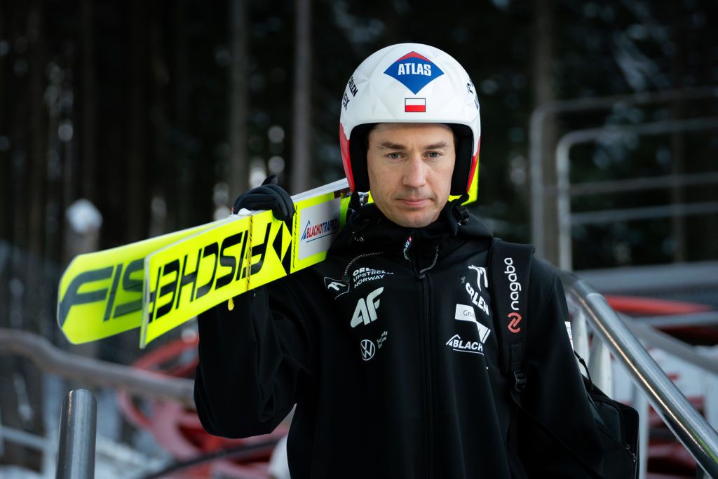 "Generacja Stocha już nie da rady". Gorąco w sieci po konkursie skoczków