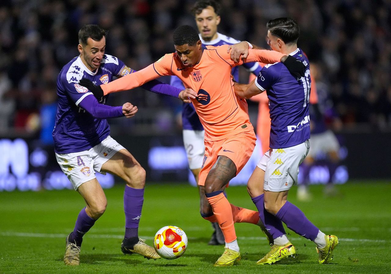 "Barcelona musiała się ubrudzić". Hiszpańskie media wprost o męczarniach Barcy