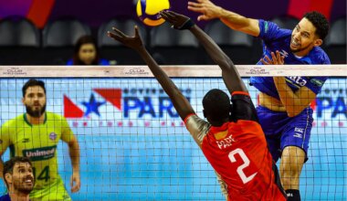 Honorowe pożegnanie zespołu z Kataru z KMŚ