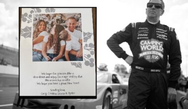 Zmarł z rodziną w katastrofie. Teraz znajomi dostają od niego kartki świąteczne