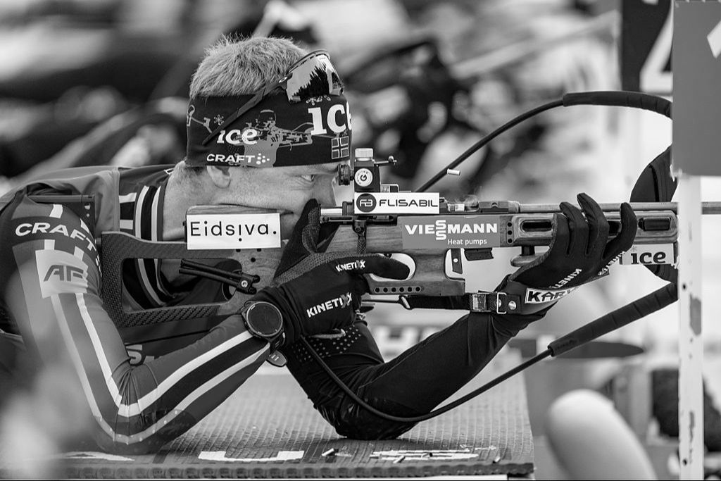 Poruszające pożegnanie po tragedii w biathlonie - SportoweFakty