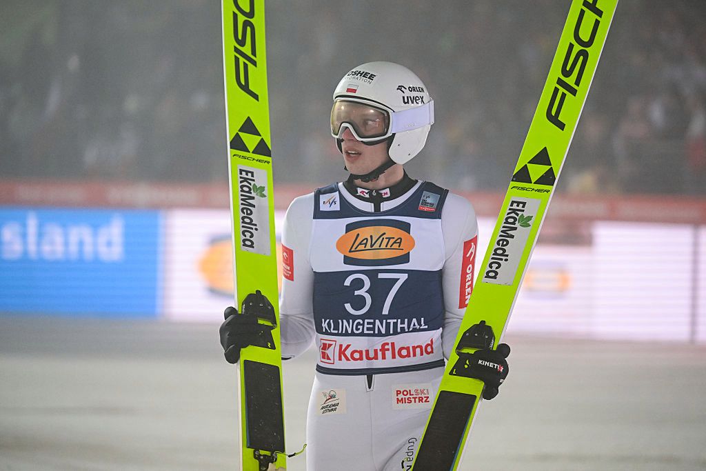 Startuje Turniej Czterech Skoczni. Oczy zwrócone na 18-latka z Polski