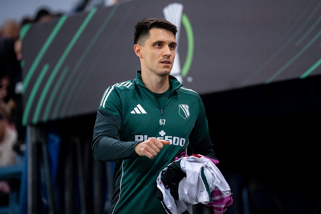 Kapustka odejdzie z Legii? Sensacyjny kierunek