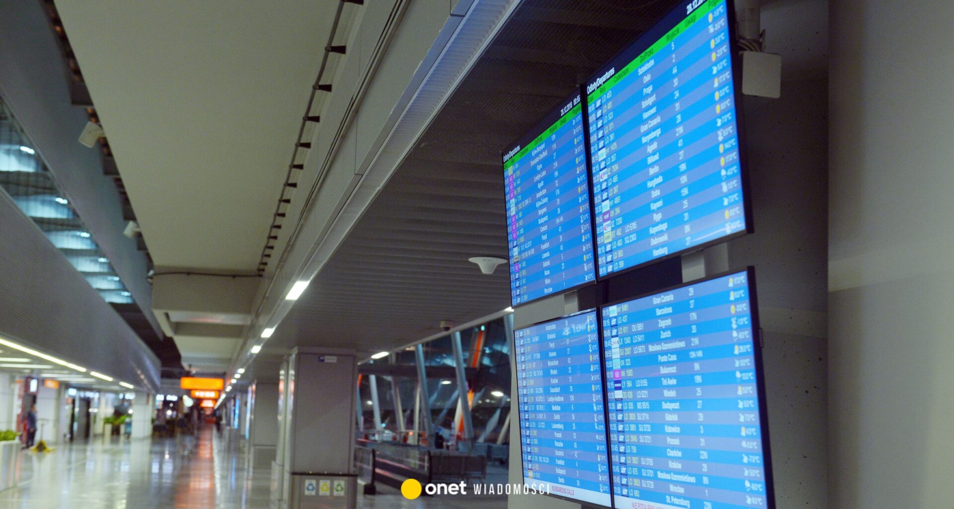 Opóźnienia na Lotnisku Chopina. Port wyjaśnia, co się dzieje