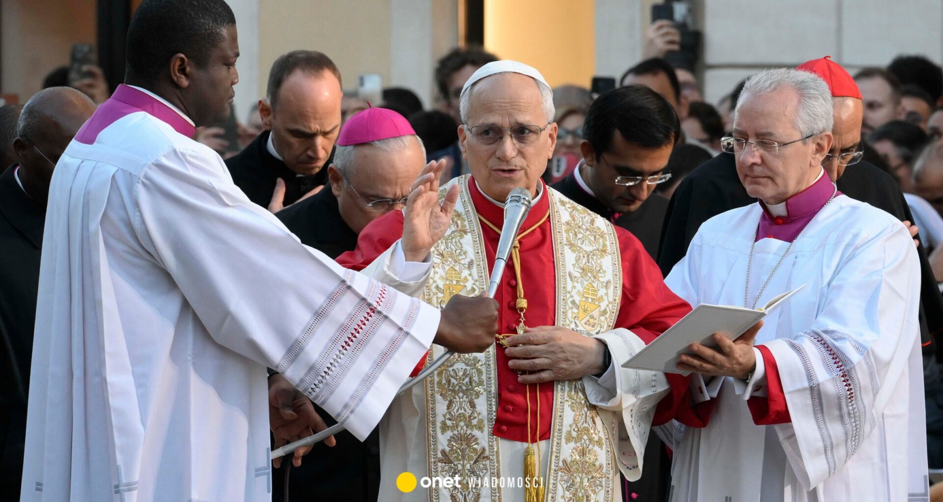 Papież Leon XIV krytykuje wywiad Donalda Trumpa. "Próba rozbicia sojuszu z Europą"