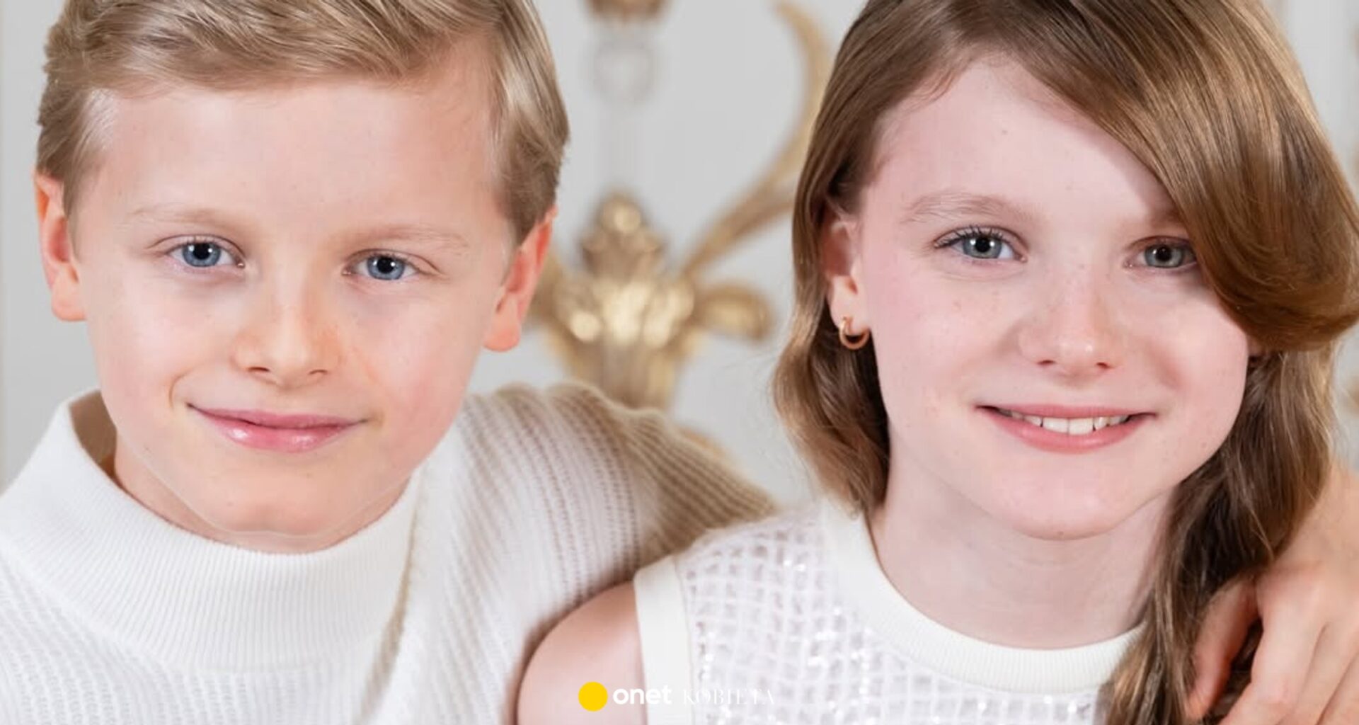 Ich matka jest "najsmutniejszą księżną świata". Bliźniaczki kończą 11 lat