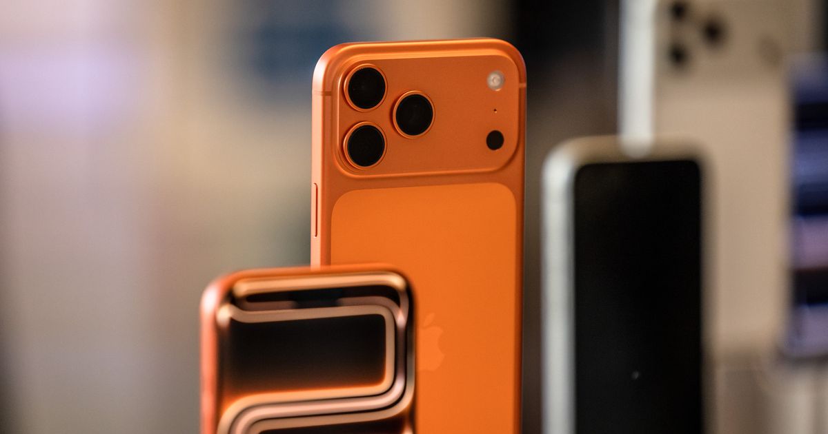 Apple wprowadza zmiany. Ten iPhone straci jeden tryb - dobreprogramy