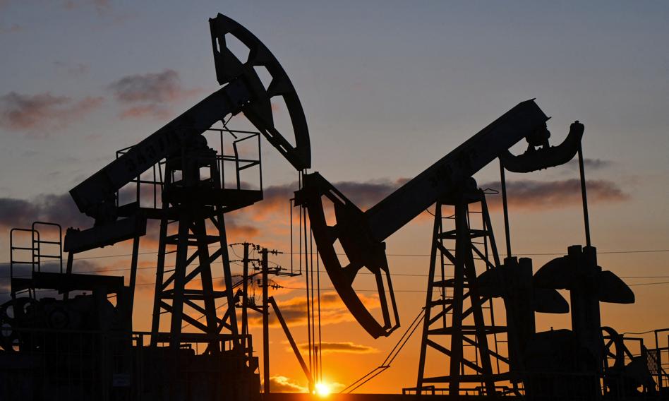 Rosyjska ropa w dołku. Ceny urals najniższe od połowy 2020 r.