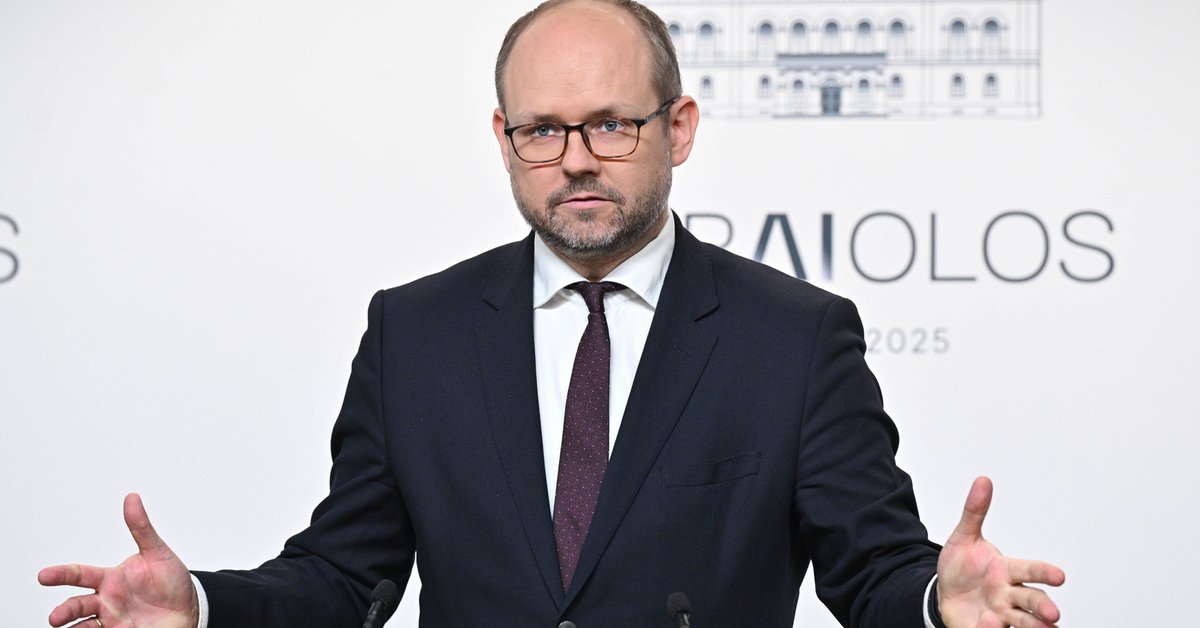 Prezydencki minister odpowiada Sikorskiemu. "Chęć zaognienia konfliktu"