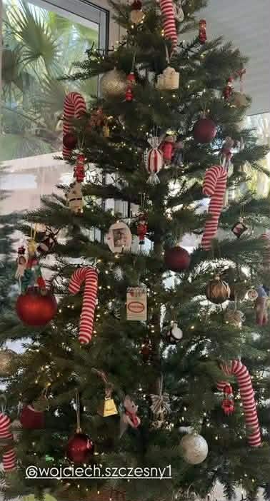 Choinka Mariny Łuczenko-Szczęsnej