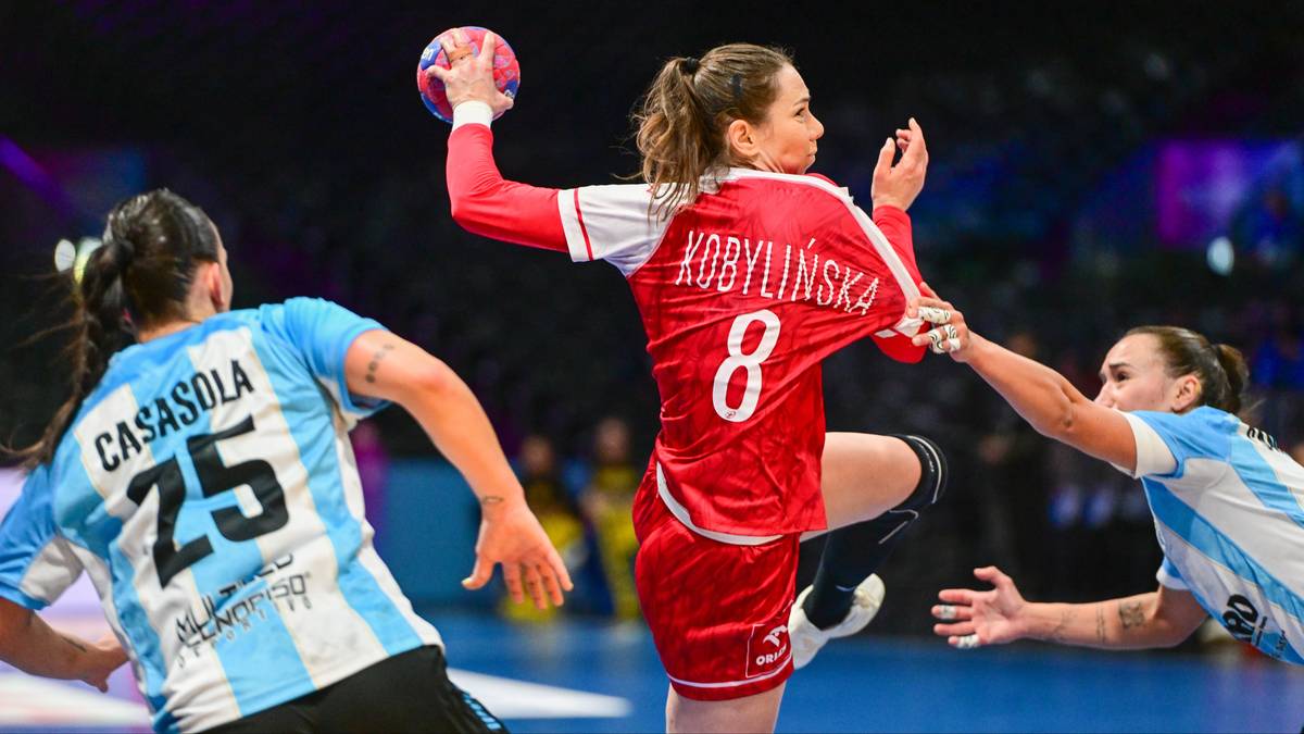 Polska - Holandia na żywo. MŚ piłkarek ręcznych relacja i wynik online dziś