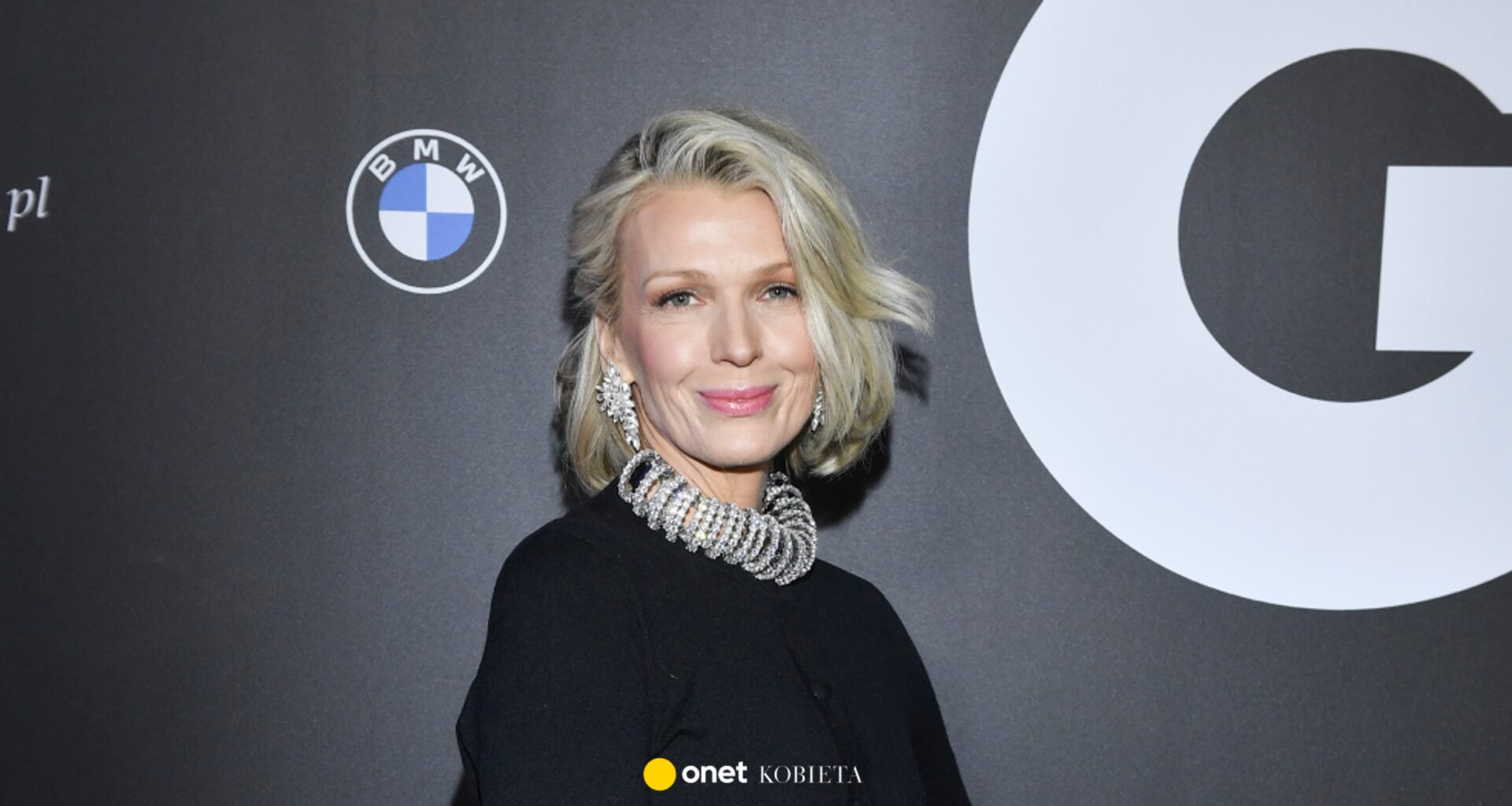 Magda Mołek zachwyca w stylizacji w świątecznym klimacie. Idealna inspiracja na święta