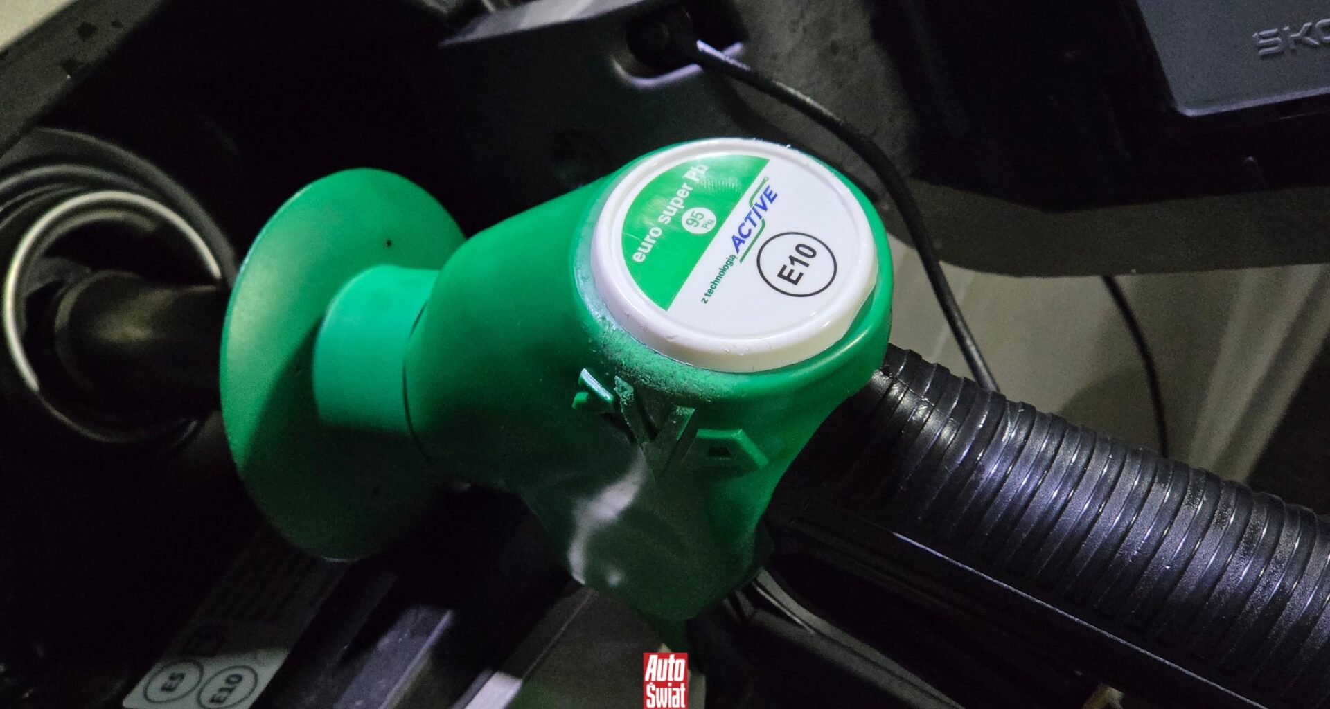 Ile będzie kosztować paliwo w grudniu? Mamy prognozy cen benzyny, diesla i LPG