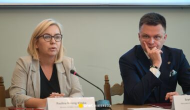 Szymon Hołownia milczy, jedna z kandydatek już chce rezygnować. "Wycofam się" - Onet Wiadomości