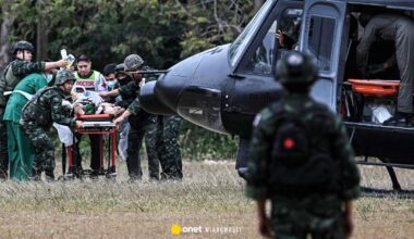 Krwawa wojna niszczy turystyczny raj. Trwają zacięte walki z użyciem myśliwców. Dramatyczne sceny w Azji