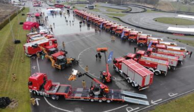 Nowe samochody i sprzęt dla lubelskiej straży pożarnej - Remiza.pl