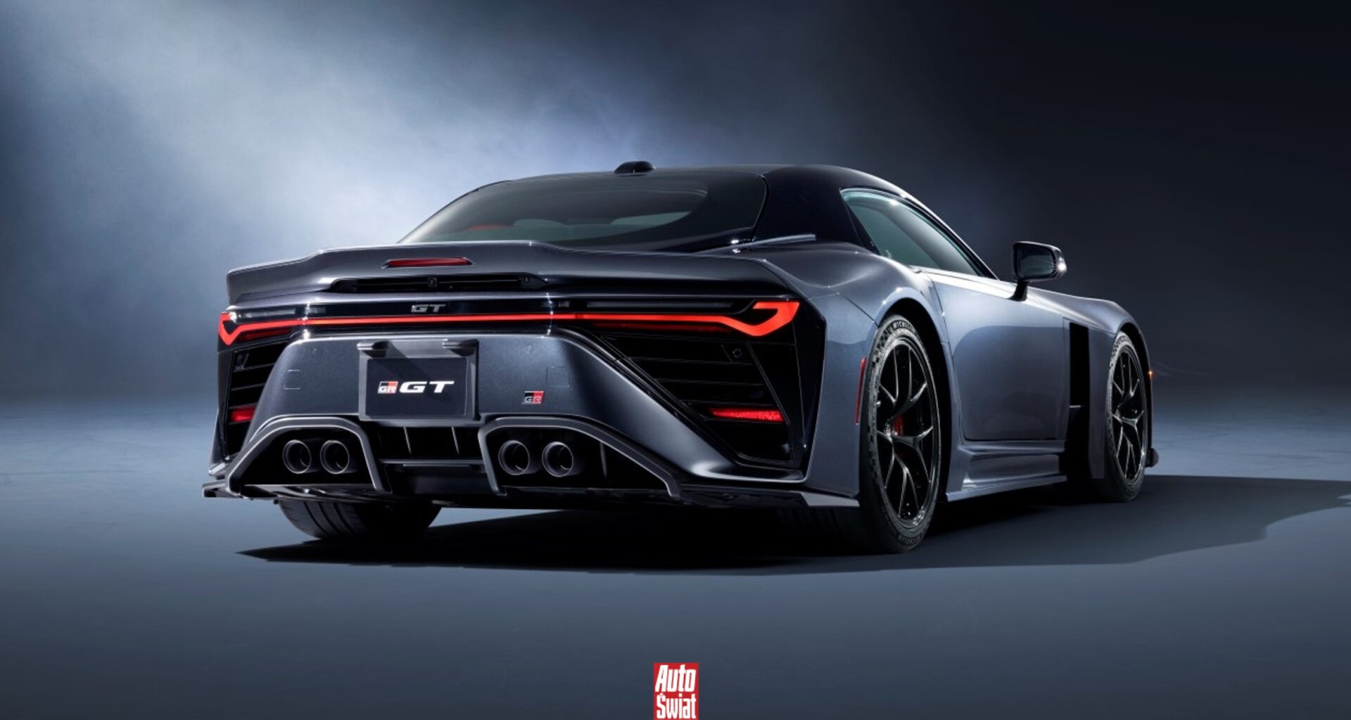 Toyota GR GT rzuca wyzwanie Lamborghini, Porsche i spółce. Superauto z Japonii