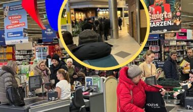 Krakowianie utknęli w kolejkach przed świętami – zakupy jak na wojnę
