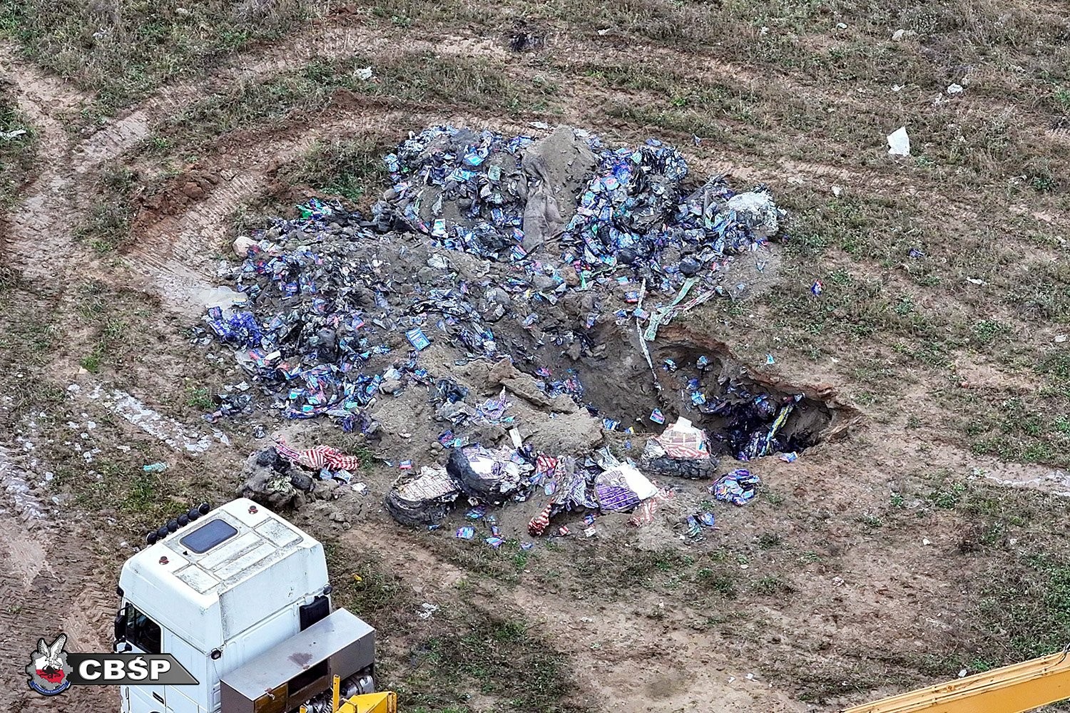 Składowisko nielegalnych odpadów odkryte przez CBŚP