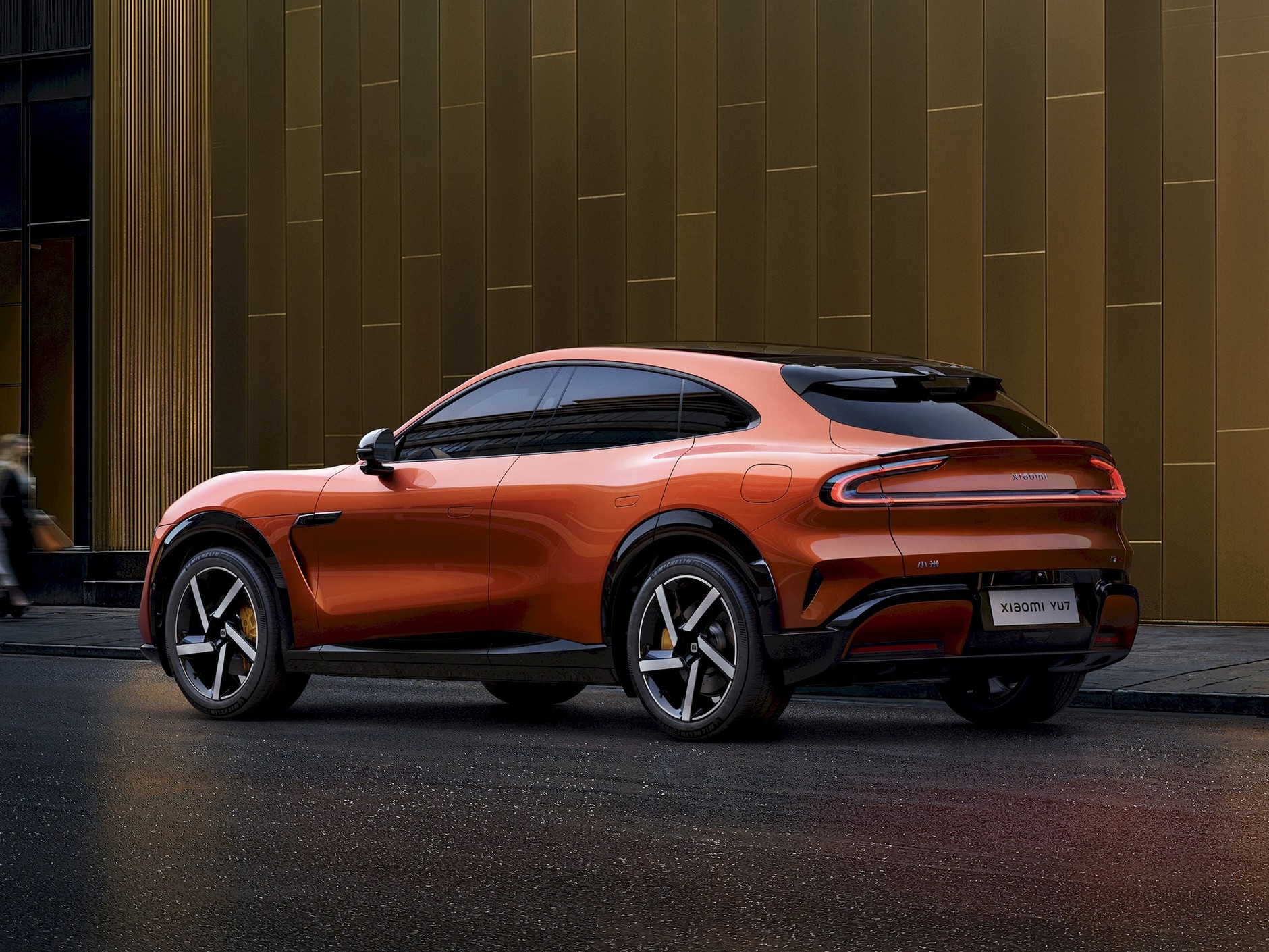 Luksusowy chiński SUV Xiaomi YU7