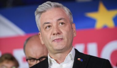 Historyczny dzień dla par LGBT. Robert Biedroń reaguje na decyzję rządu: zasługujemy na więcej