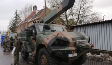 Gladius trafia do pułku przeciwpancernego. Co z Ottokar-Brzoza?