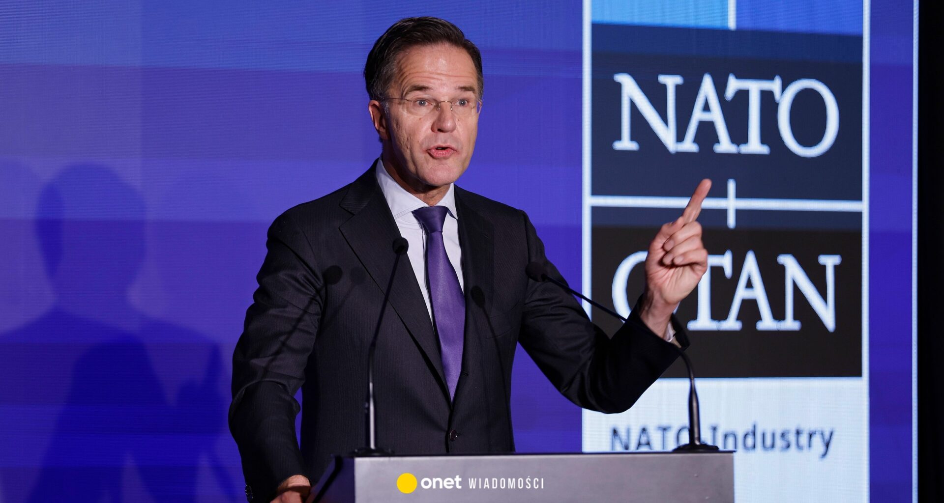 Szef NATO o agresji na Ukrainę. "Rosja nie działa sama" - Onet Wiadomości