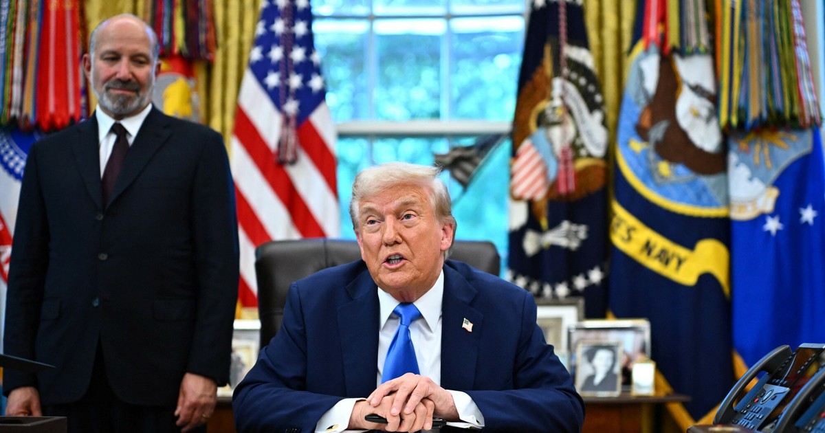 Cła i regulacje AI dzielą UE oraz USA. Administracja Trumpa stawia warunki