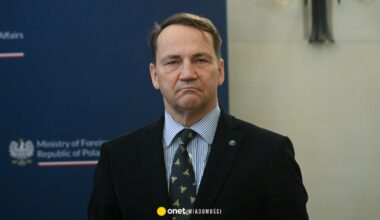 Ostry komentarz Radosława Sikorskiego. "Agentura na turbodoładowaniu" - Onet Wiadomości