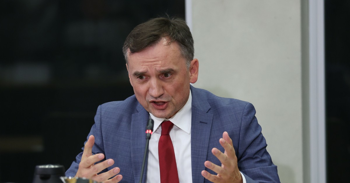 Polacy o wyjeździe Zbigniewa Ziobry. Wizerunek PiS pod lupą