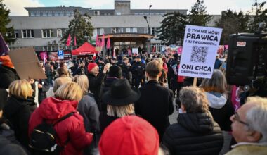 Gdańsk. Manifestacje pod szpitalem