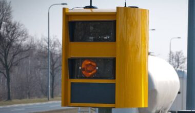 Plan ministra: połowa kierowców bez kar z fotoradarów