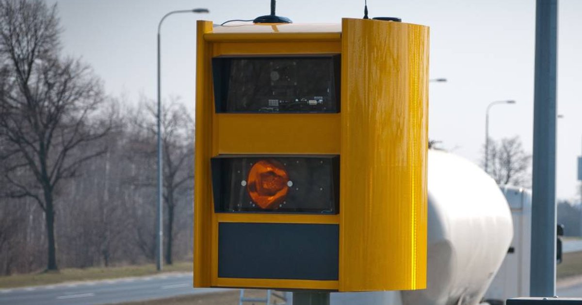 Plan ministra: połowa kierowców bez kar z fotoradarów