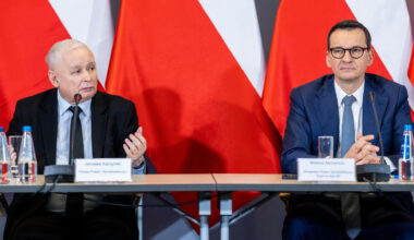 Kulisy wojenki w PiS. "Kaczyński wpadł w panikę, Morawiecki nie odbiera telefonów"