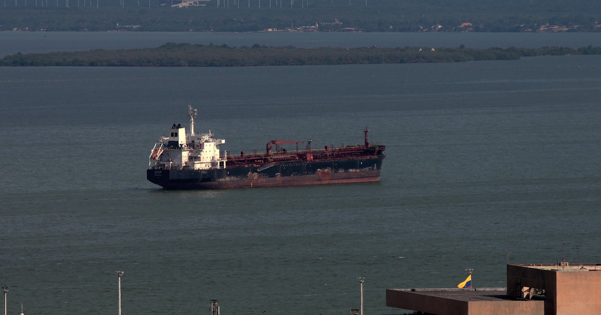 Chiński tankowiec Thousand Sunny płynie po wenezuelską ropę. Waszyngton obserwuje