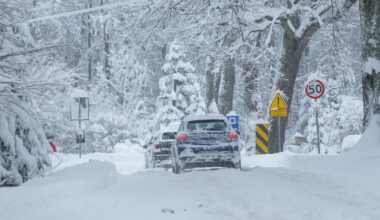 Śnieżyca na Warmii i Mazurach przed sylwestrem. Nieoczywista sytuacja gości