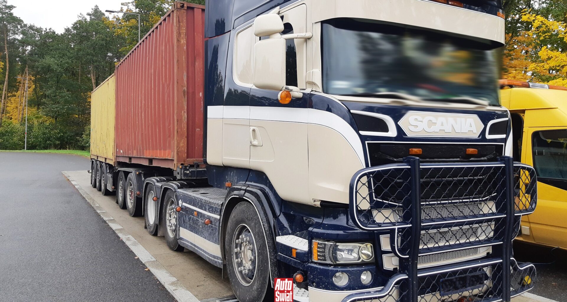 Ministerstwo Infrastruktury chce "pociągów drogowych" w Polsce. Jest projekt