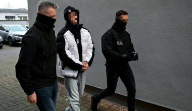 Poćwiartował ciało współlokatora i zakopał w parku. Są zarzuty dla 19-letniego Alana