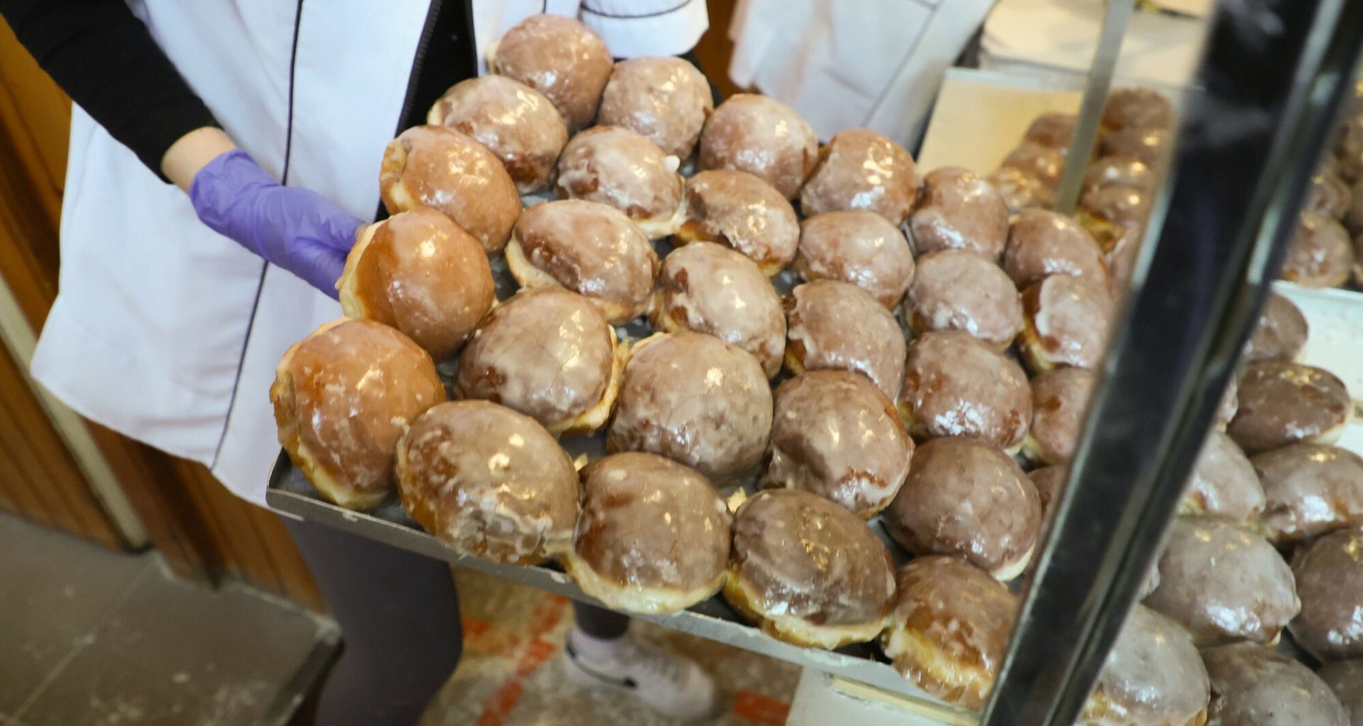 Ile kosztuje euro? Kurs euro do złotego PLN/EUR 15.12.2025