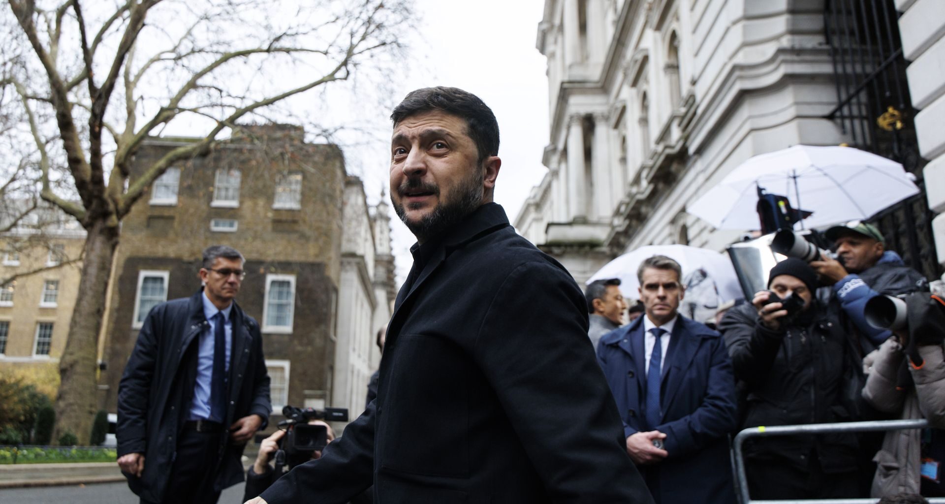 Skierował pytanie w kierunku Tuska. "Dlaczego nie ma tam Polski?"