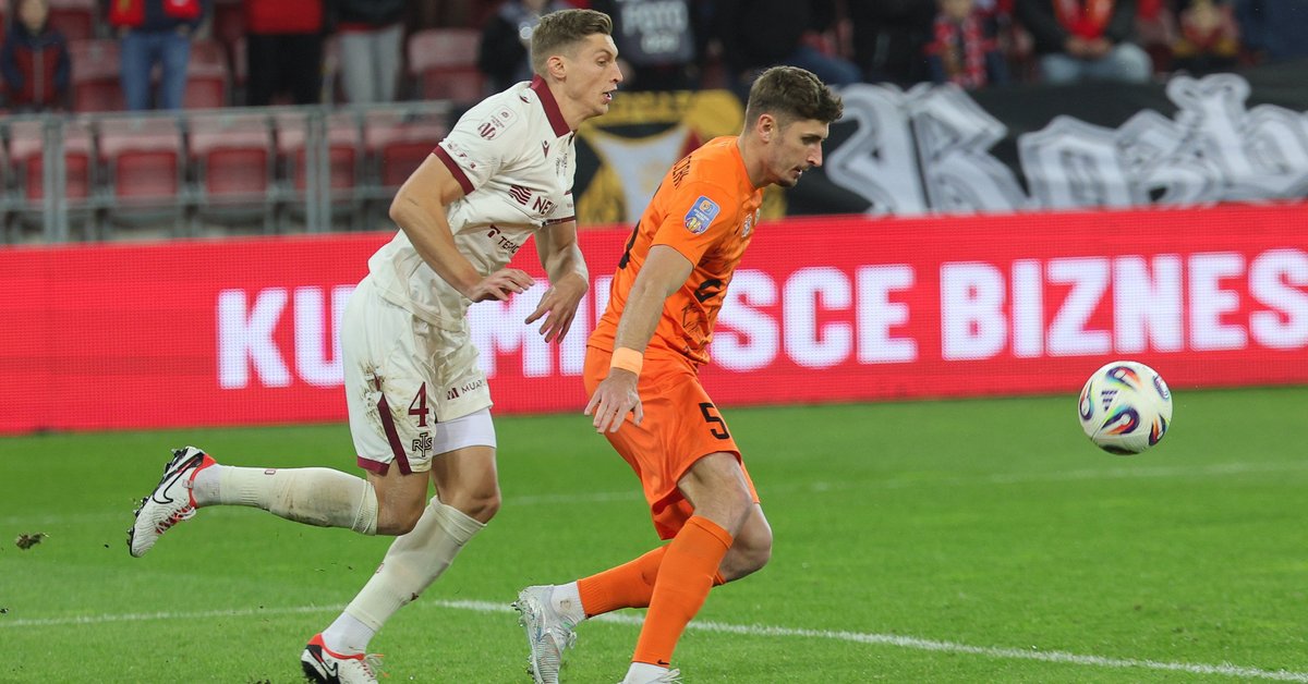 Robert Lewandowski mógł tylko się przyglądać. Wskazali bohatera Barcelony