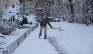 Media: Izrael zawiesza działalność organizacji humanitarnych w Strefie Gazy